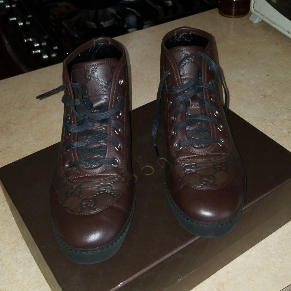 Gucci sneakers